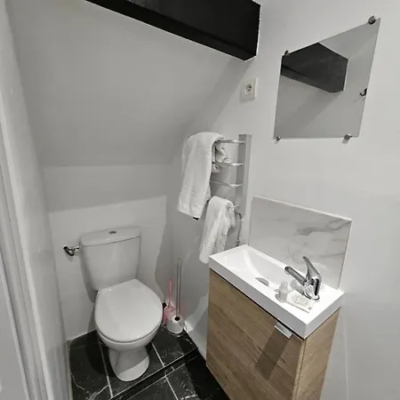 Agreable Studio De 16M2 Sans Kitchenette Neuilly-sur-Marne Exterior foto